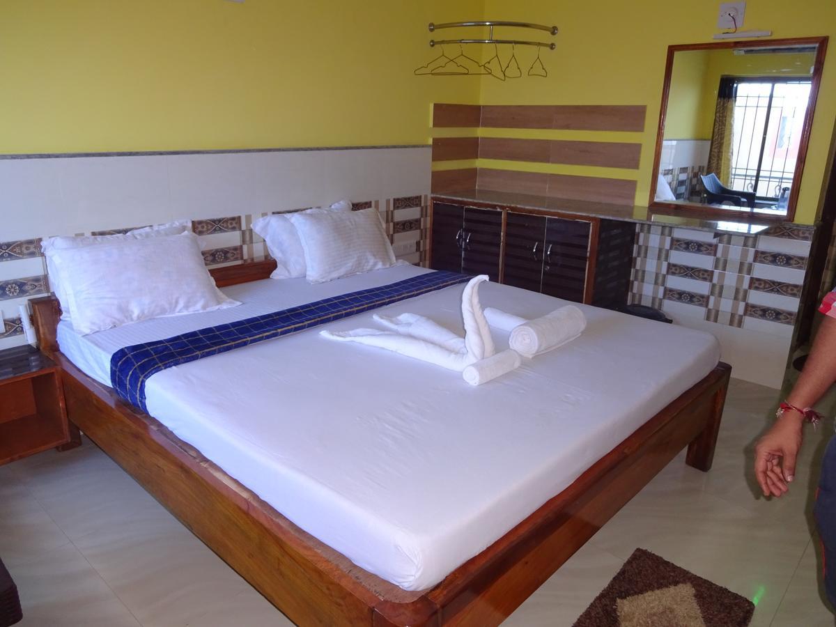 Hotel On Call Puri Laxmi Beach Resort Dış mekan fotoğraf