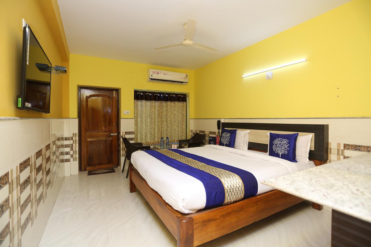 Hotel On Call Puri Laxmi Beach Resort Dış mekan fotoğraf